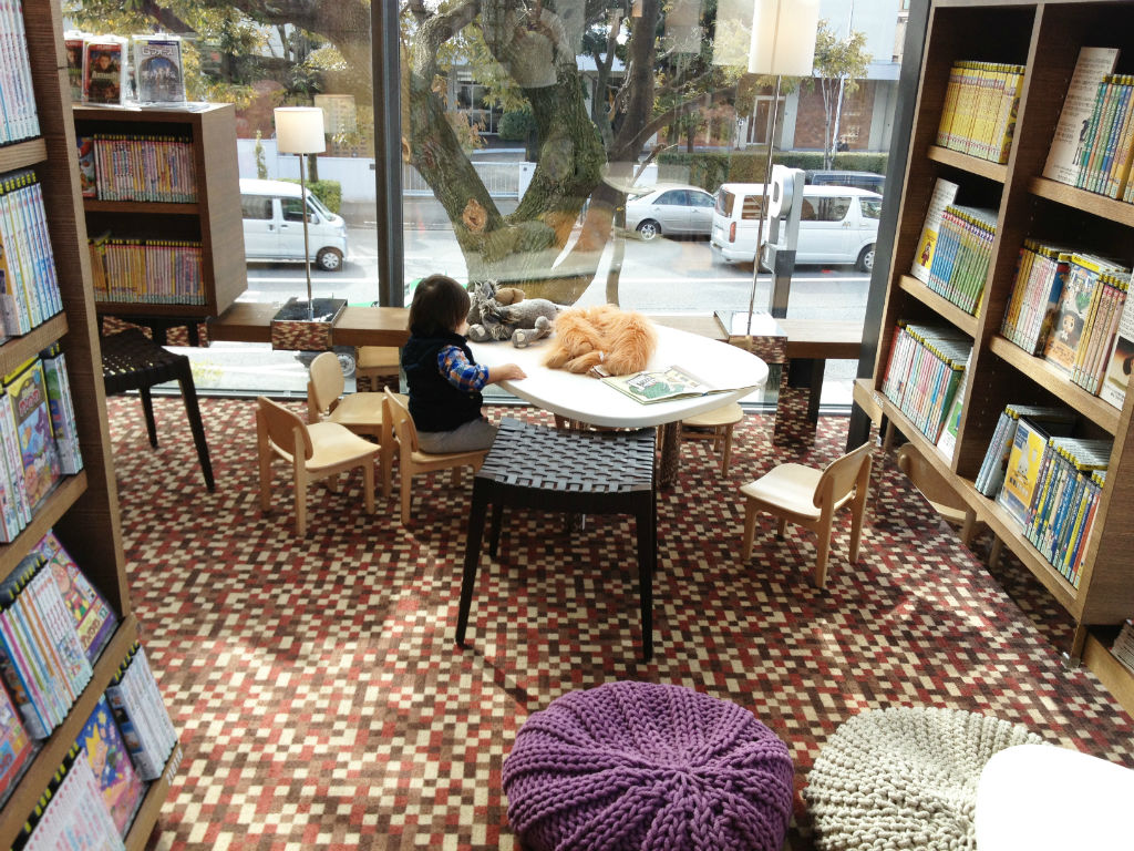 Don't miss this secret kids area on 2nd Floor in the 1st Building of Daikanyama T-site - wonderful place for babies and kids of ALL ages to play (hidden behind the kids DVD section)
