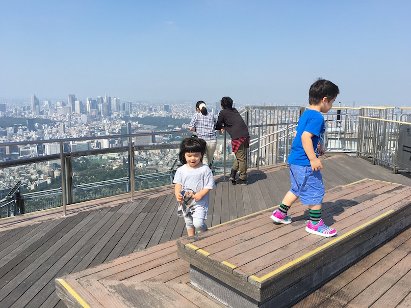 Very kid-friendly on the sky deck. You can definitely spend a while up there if the weather is good. Make sure you dress appropriately and wear sunscreen if it is hot!