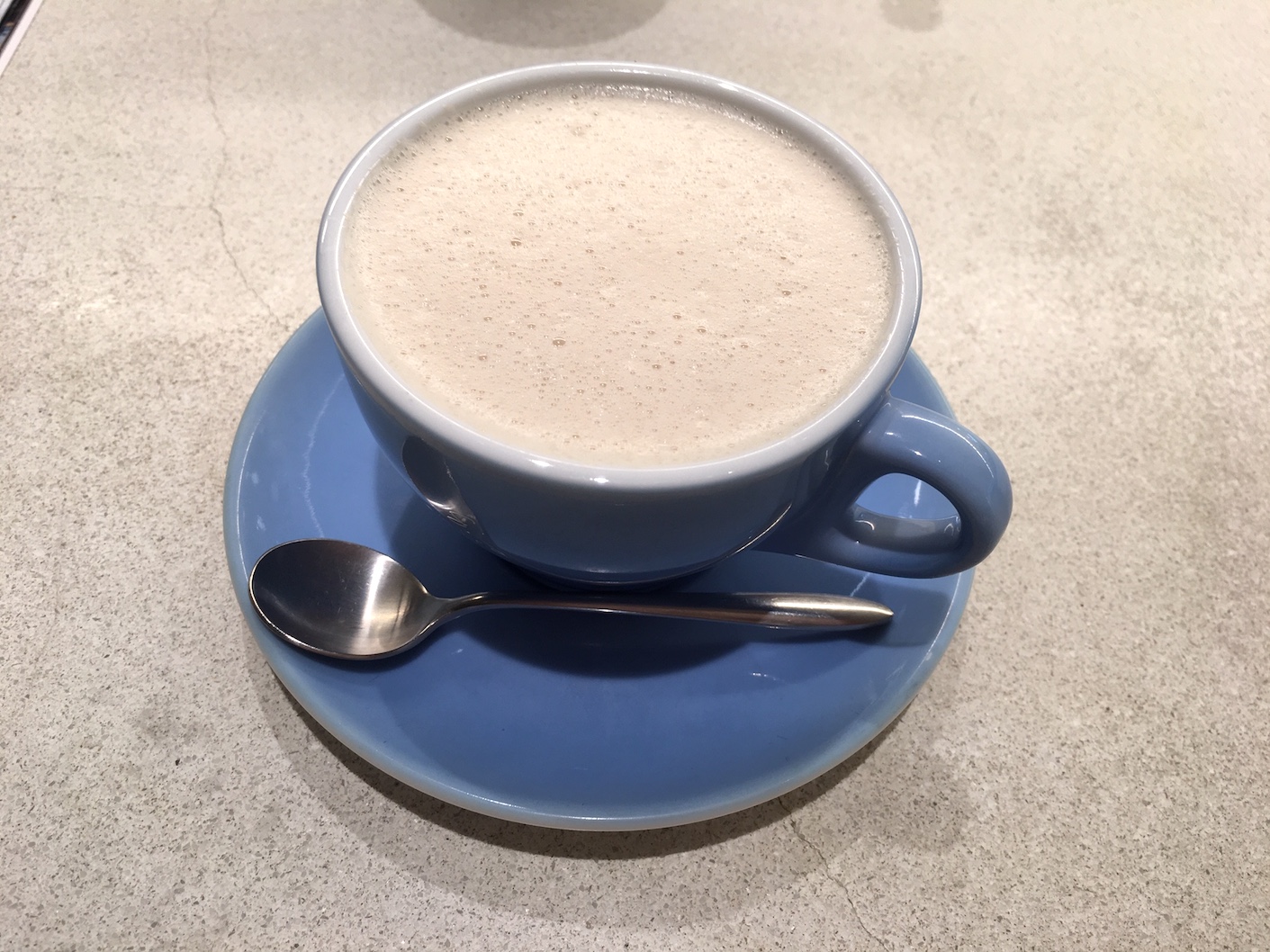 Jiyugaoka Shiro Vegan cafe chai latte