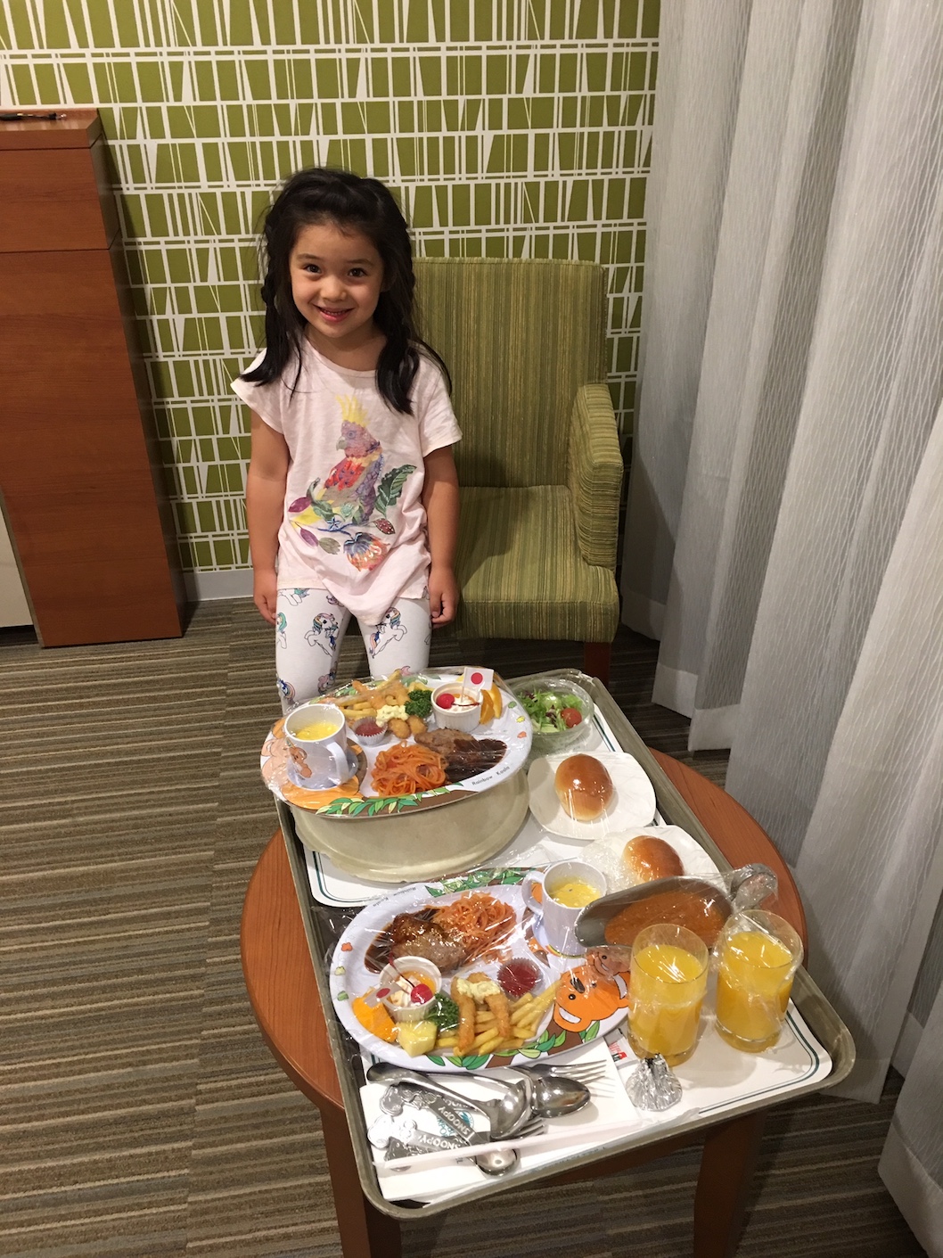 Narita Airport hotel kids meals